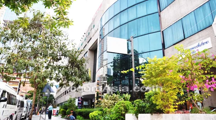  1  Office Space For Rent in Silom ,Bangkok BTS Chong Nonsi at K.C.C Building AA11226